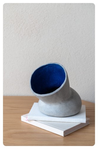 Wazon ceramiczny Rivo w aranżacji wnętrza