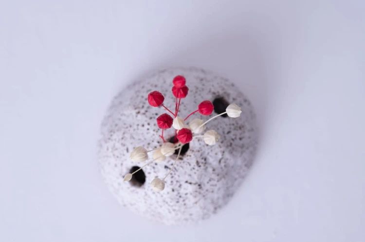 Ikebana ceramiczna